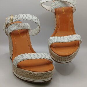 Madden Girl Narla Platform Sandals - 9.5M